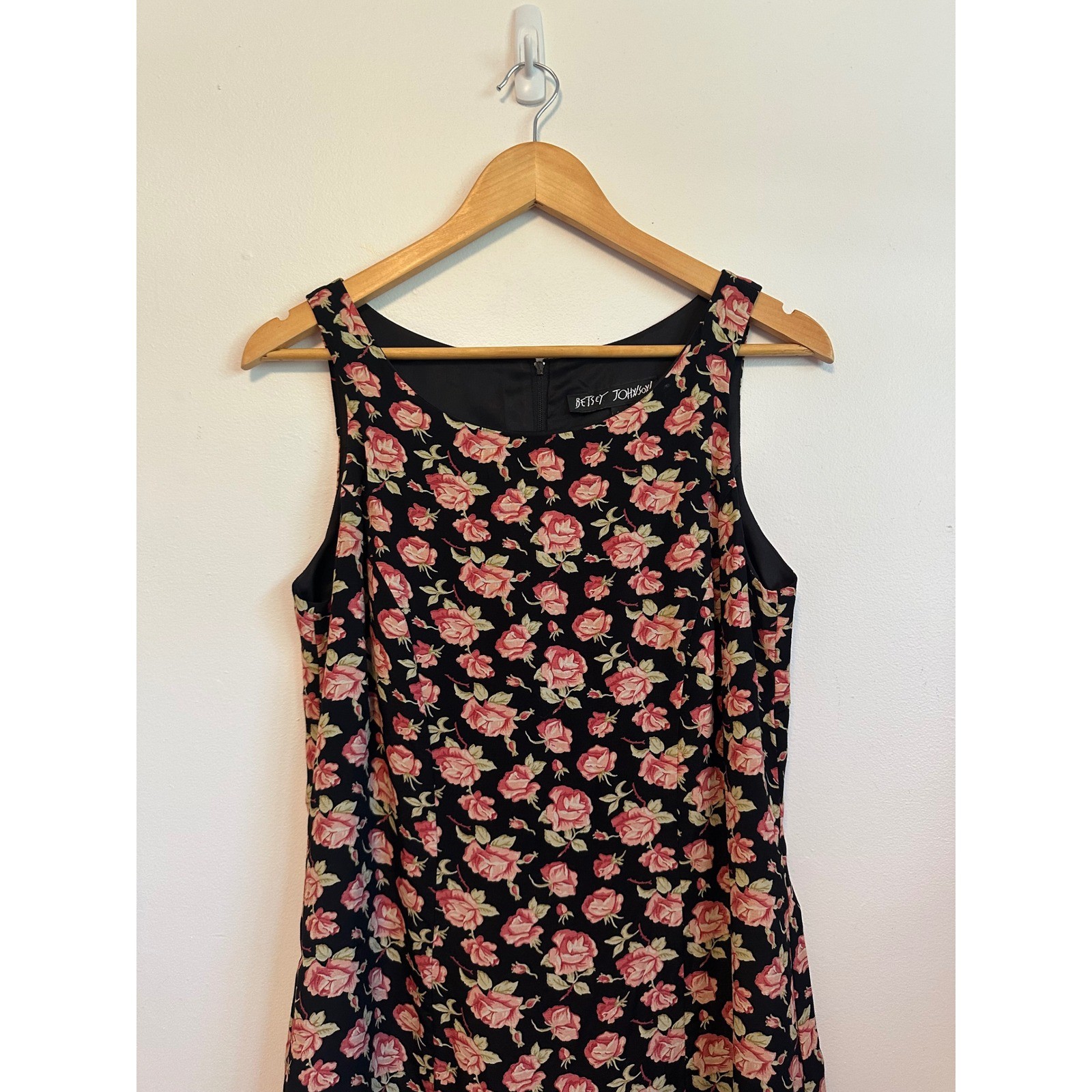 Betsey Johnson Vintage 90s Black Pink Rose Floral Shift Dress | Size 10