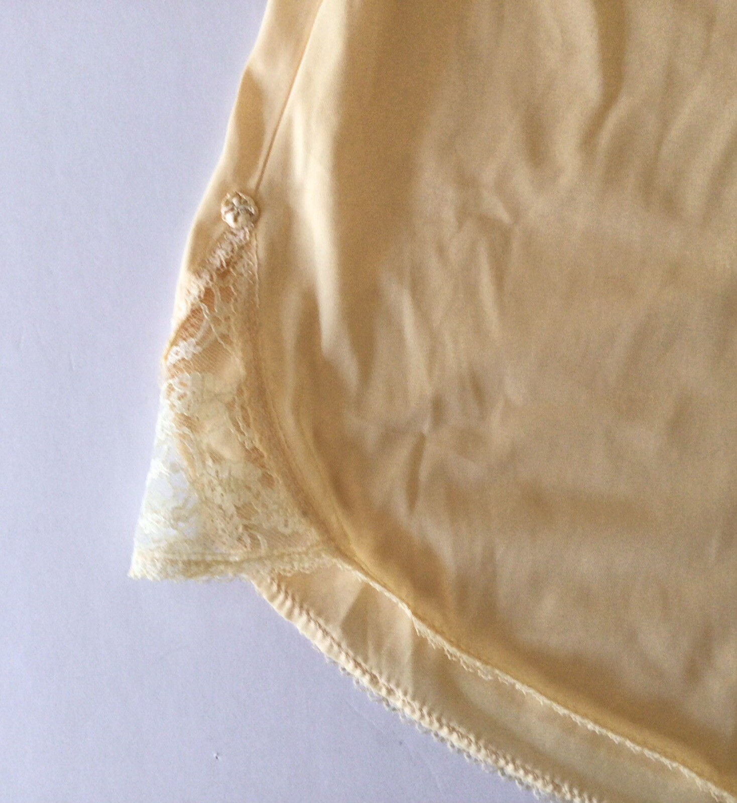 Vintage Sears Silky Peach Pettipants Tap Panties Lace Trim Sz Small 5-7