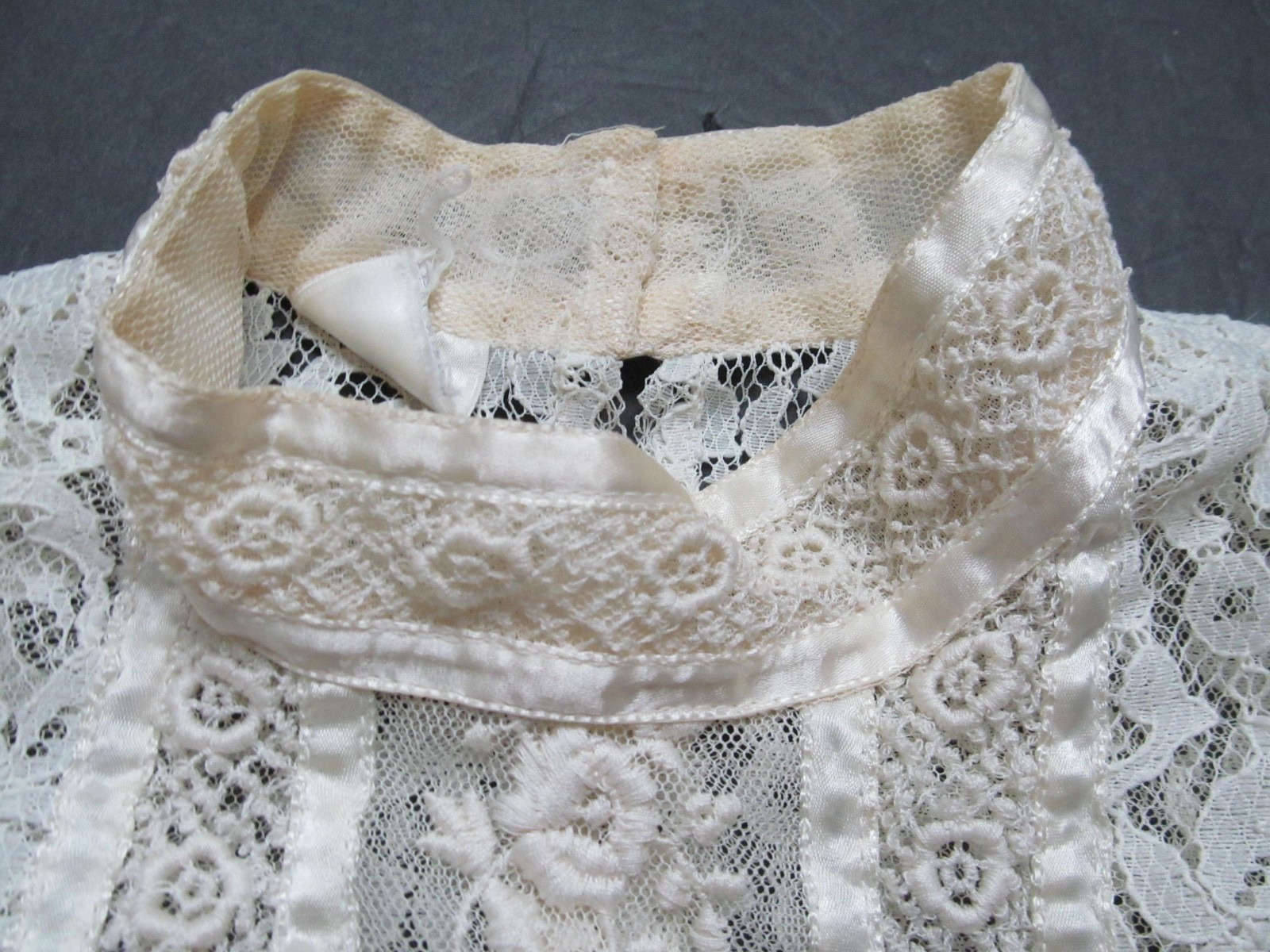 VTG gunne sax lace top ivory/ecru No size See photos for measurements