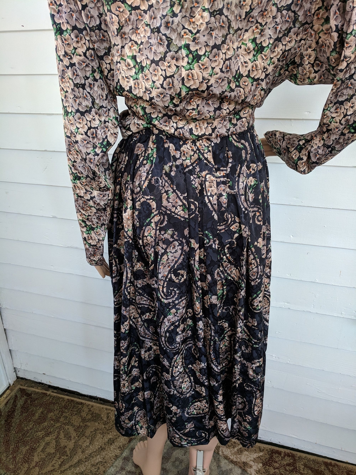 Vintage 80s Brownstone Studio Black Paisley Skirt with Beige Floral Blouse S