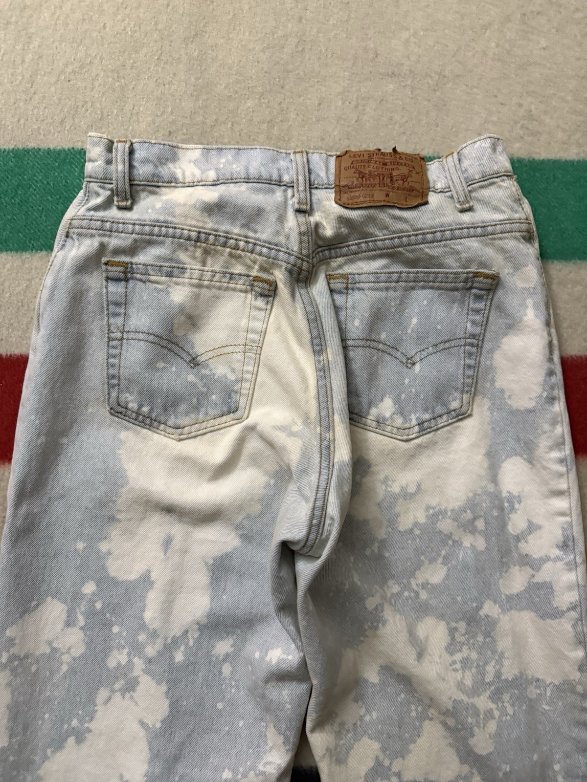 Women’s Vintage 90s Levis 16550-0233 Acid Wash Bleach Tie Dye Jeans 28/29 X 30