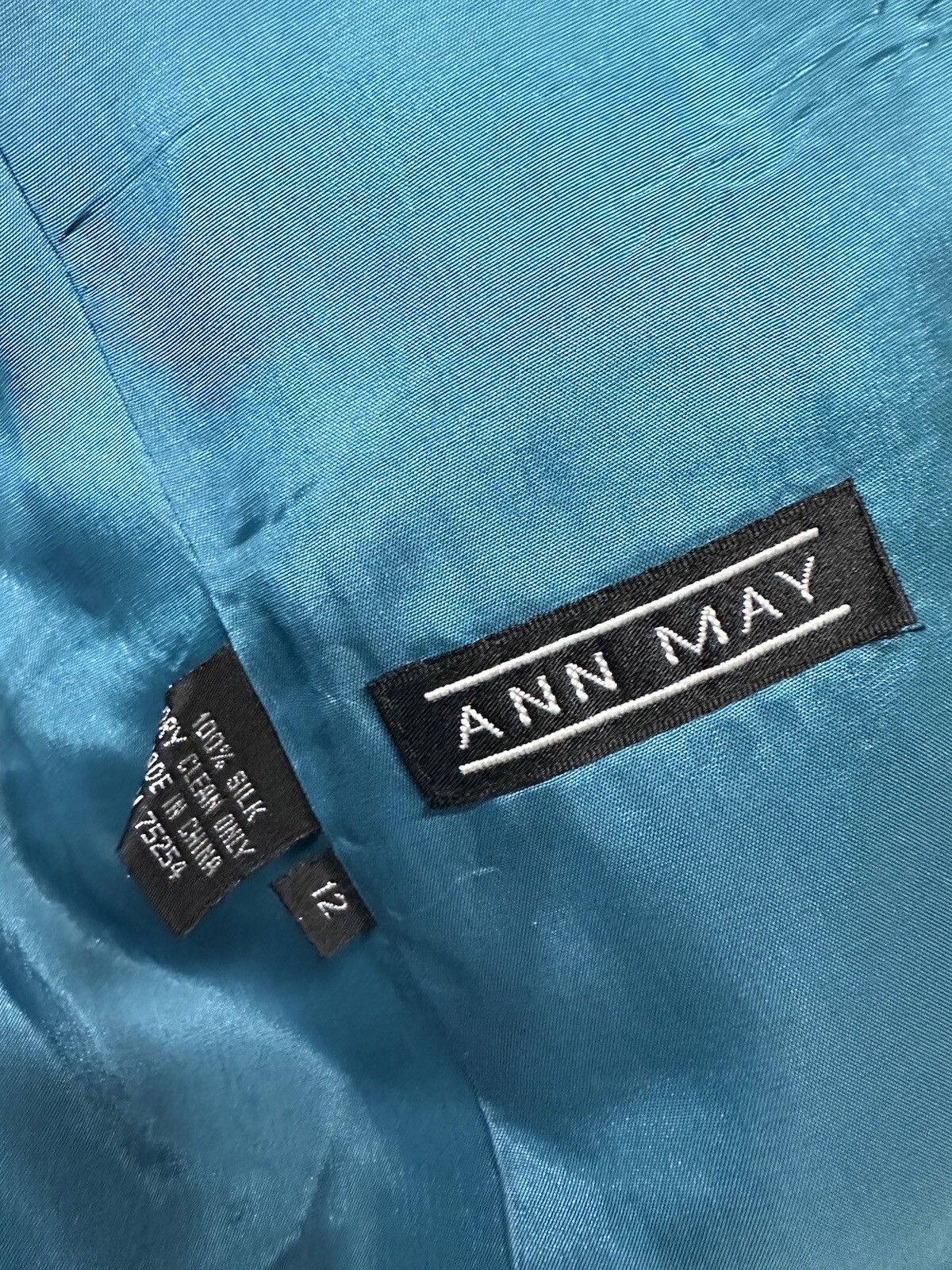 Ann May Vintage 80’sPant Suit 100% Silk Emerald Green Jacket SZ 12 & Pants Sz 14