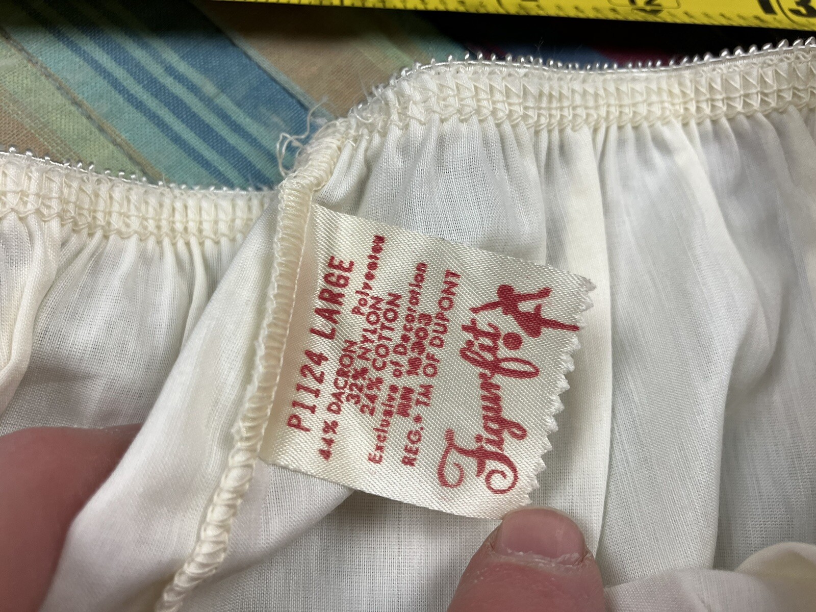 Vintage FIGURFIT 24-32” Poly Nylon LACE Hem lingerie slip 23” Length USA