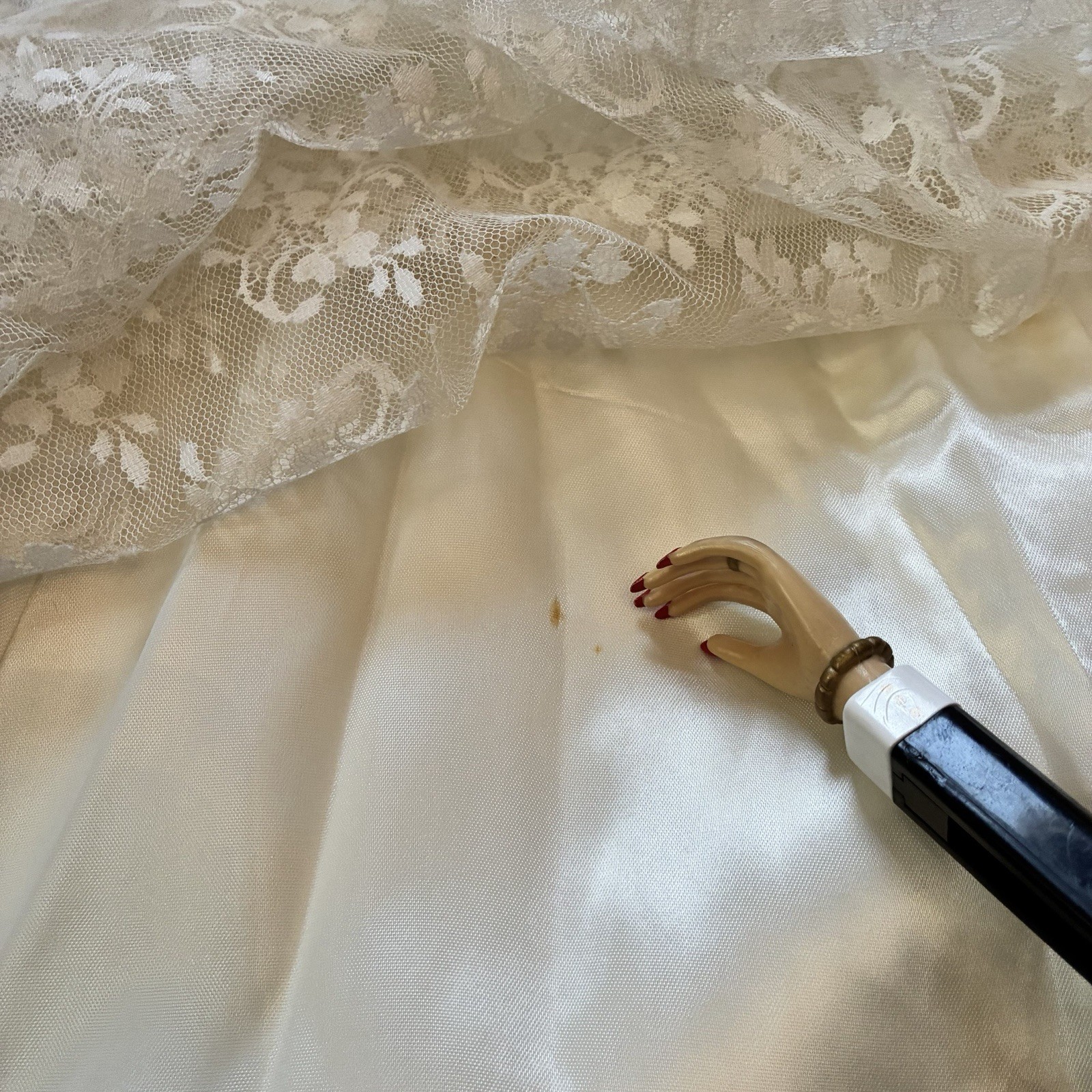 Vintage Scott McClintock Formal Wedding Dress Off Shoulder Lace Sz 12