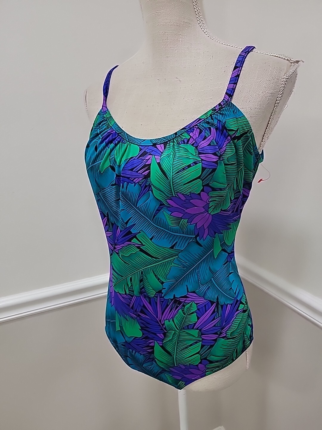 Vintage Classics by Jantzen One Piece Swimsuit 80’s Modest Purple Hawaiian