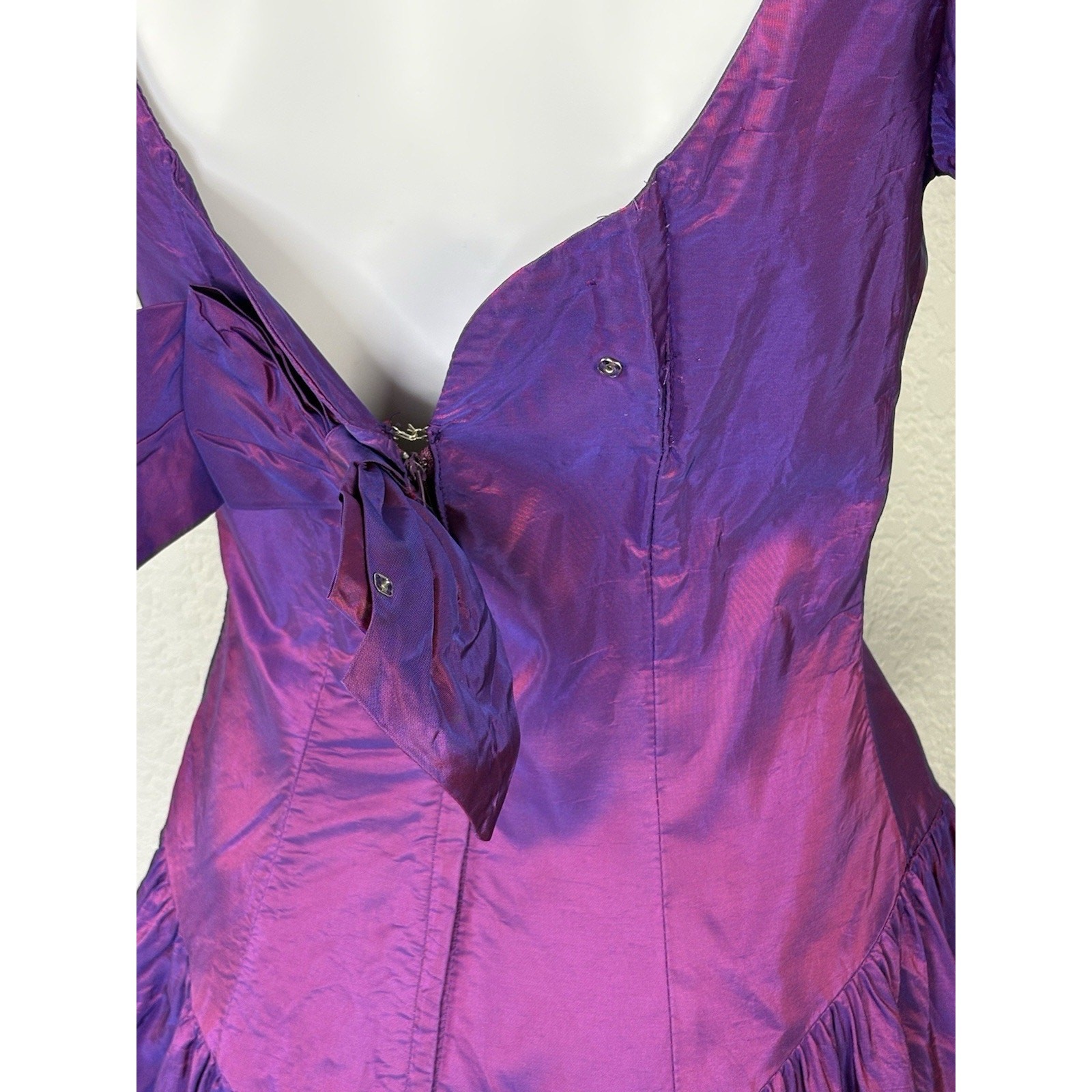 Vintage 80s Alfred Angelo Midi Dress Puff Slv Iridescent Purple Taffeta Prom S