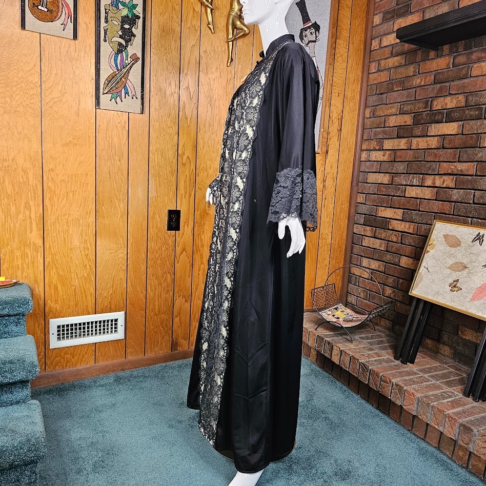Vtg 60s Gothic Illusion Lace Romantic Peignoir Nightgown Robe Hostess Gown OS