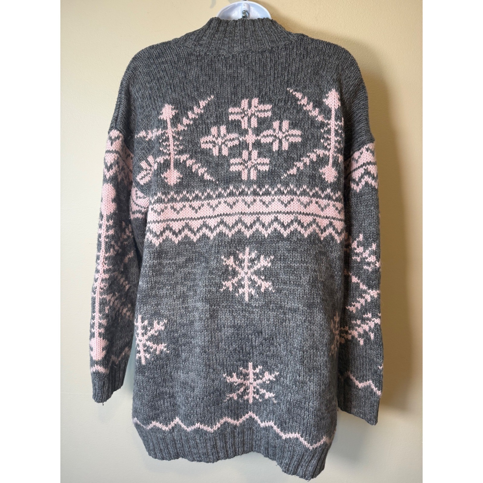 Vintage Best American Clothing Co. Gray Pink Wool Blend Snowflake Sweater M Ski
