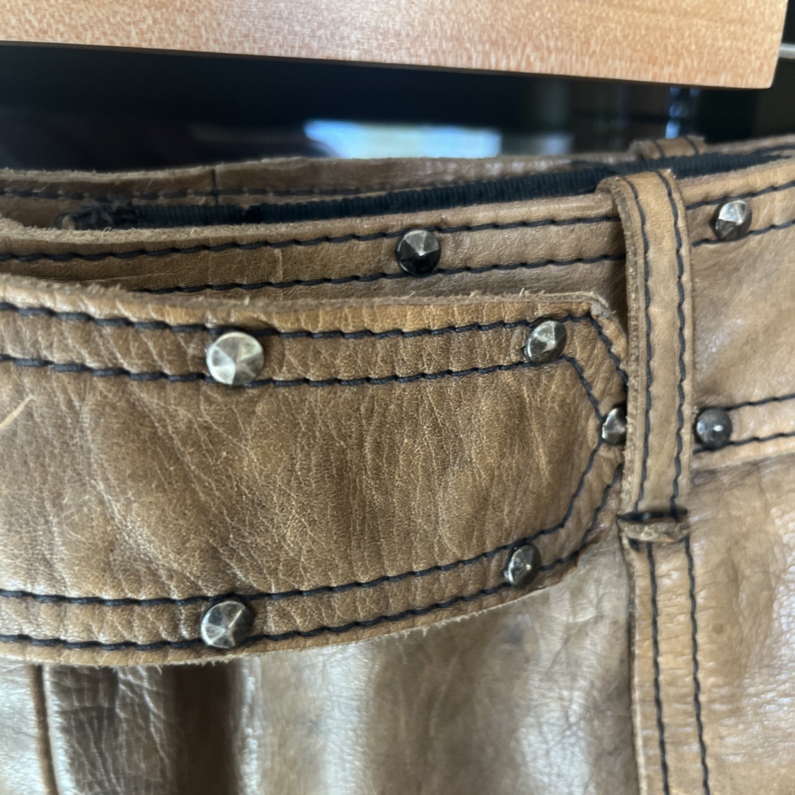 Vintage 60’s Beatle Vibe Women’s Leather Mini Skirt. Size 6 To 8 Cordoba London
