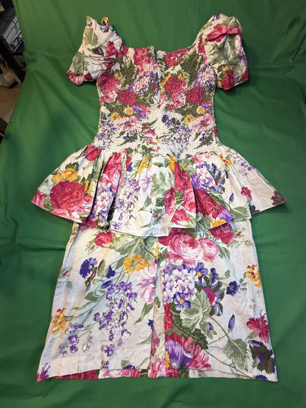 🌸✨ Vintage EXPO Women’s Midi Dress Size 8 👗 White Pink sFloral 80s Off-The-Sho