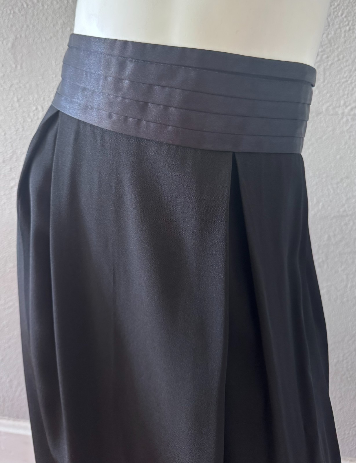 Vintage 80s Black High Waist TANGENTS Pencil Midi Skirt M