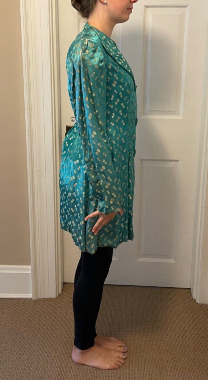 Vintage 1930s Turquoise and Gold Long Silk Jacket with Fancy Closure Size L