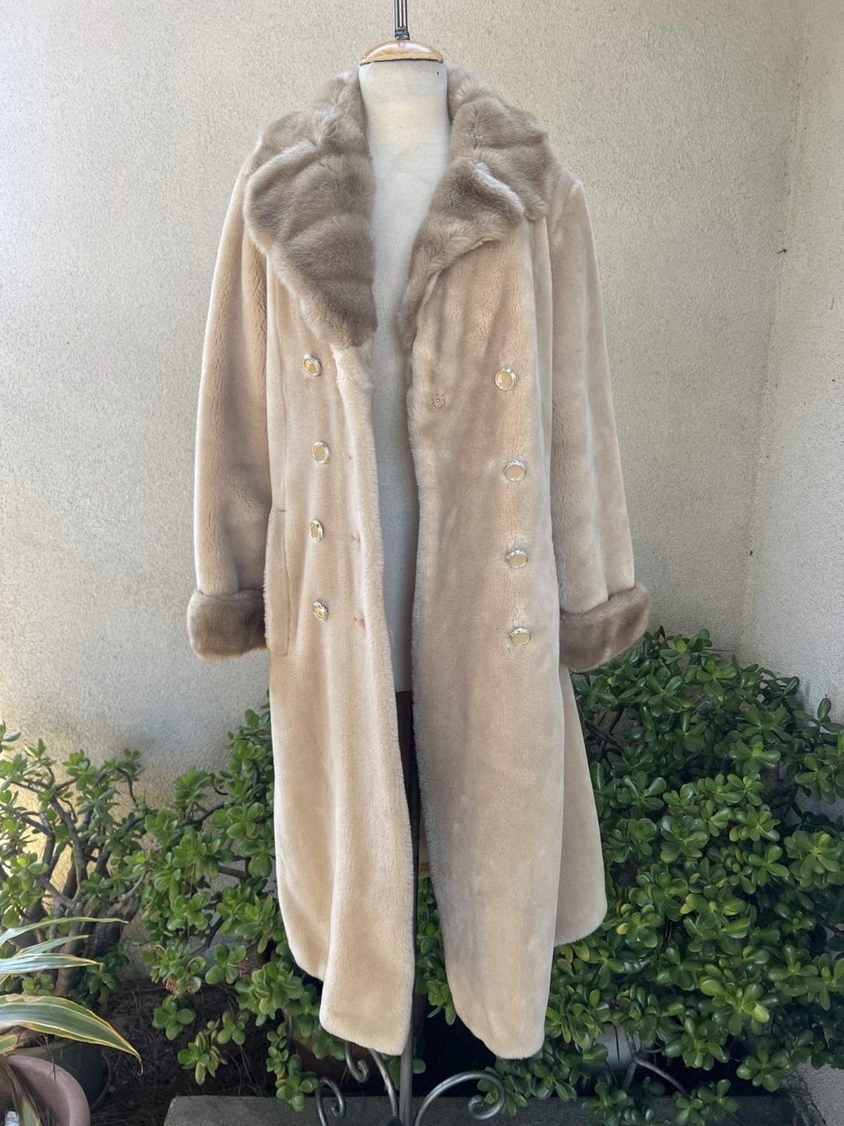 Vtg Winter Faux Fur Coat Cream Taupe Pockets S/M Borgana Betty Rose