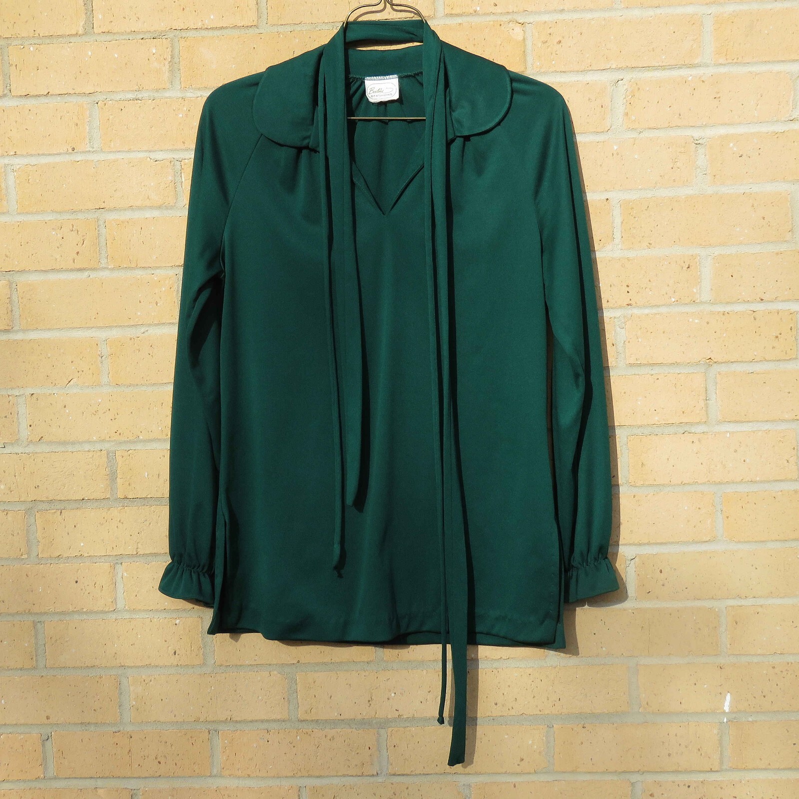 Hunter Green Beeline Fashions Dressy Tunic Blouse 2 Tie Belts size 10 – used
