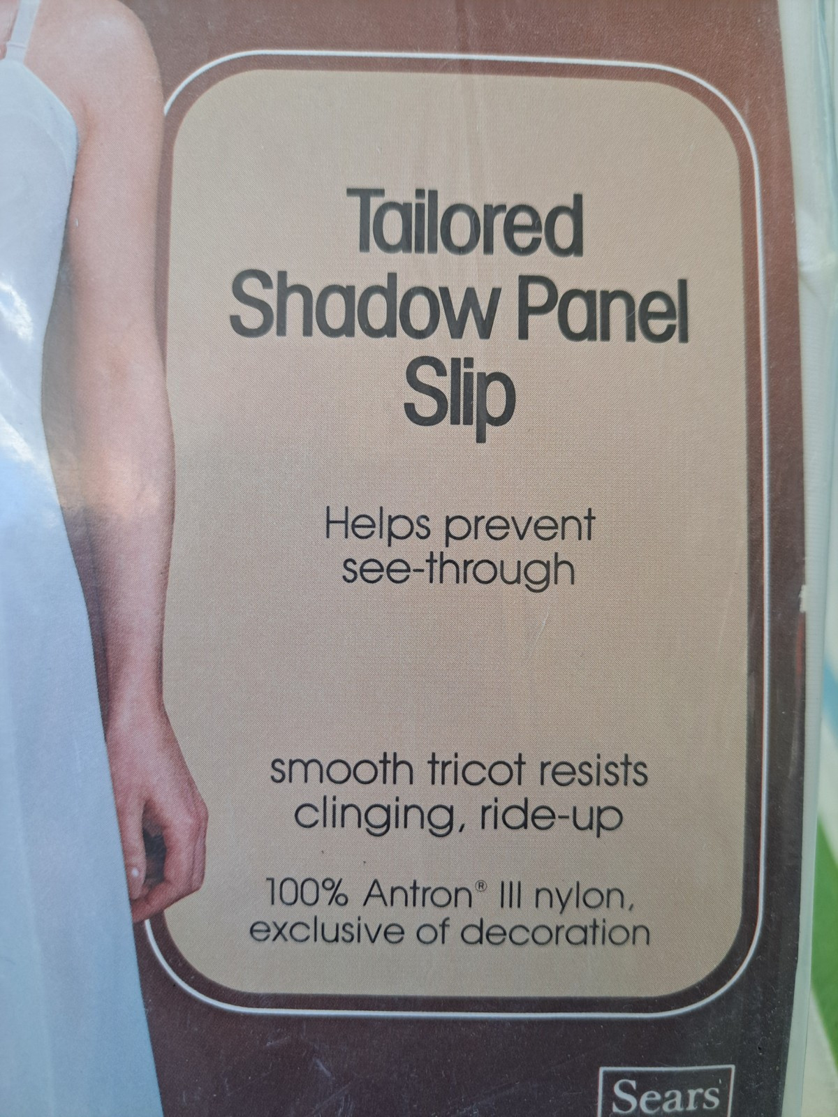 Vintage Sears Tailored Shadow Panel Slip 100% Antron Nylon Ivory Size 36 2 BIN14