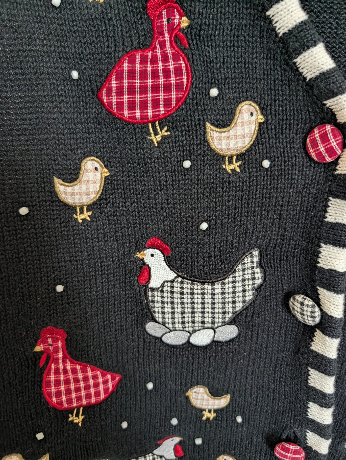 Mandal Bay Womens Size M Vintage Knitted Chicken Vest Black & White Chicks Eggs