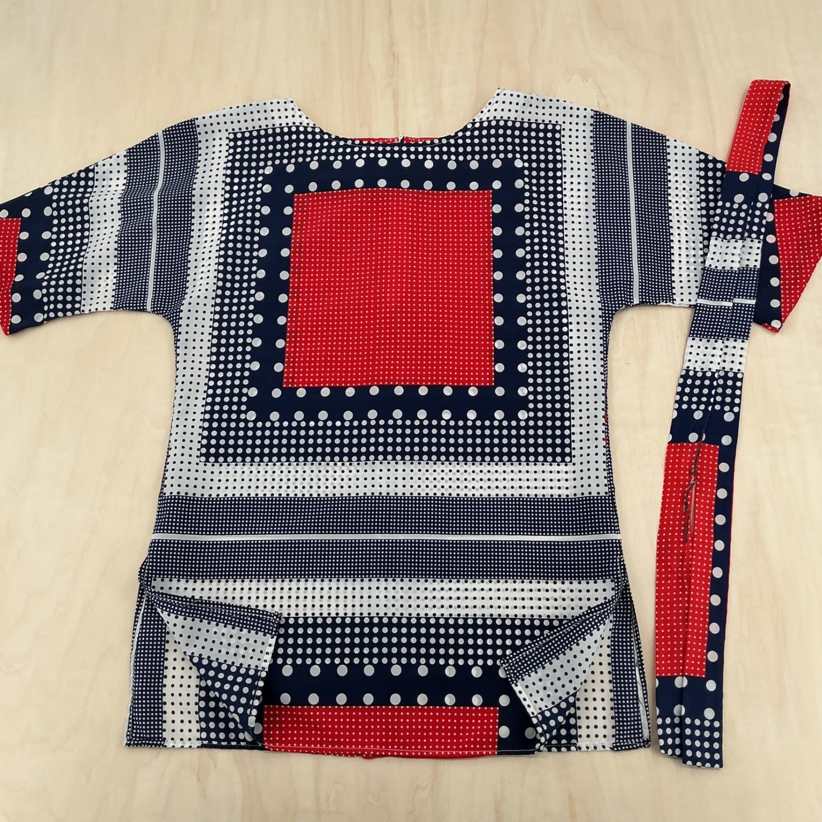 Loubella Tunic Top Wms 10/11 Red Navy Polka Dot Geometric Mod Vintage 70s Retro