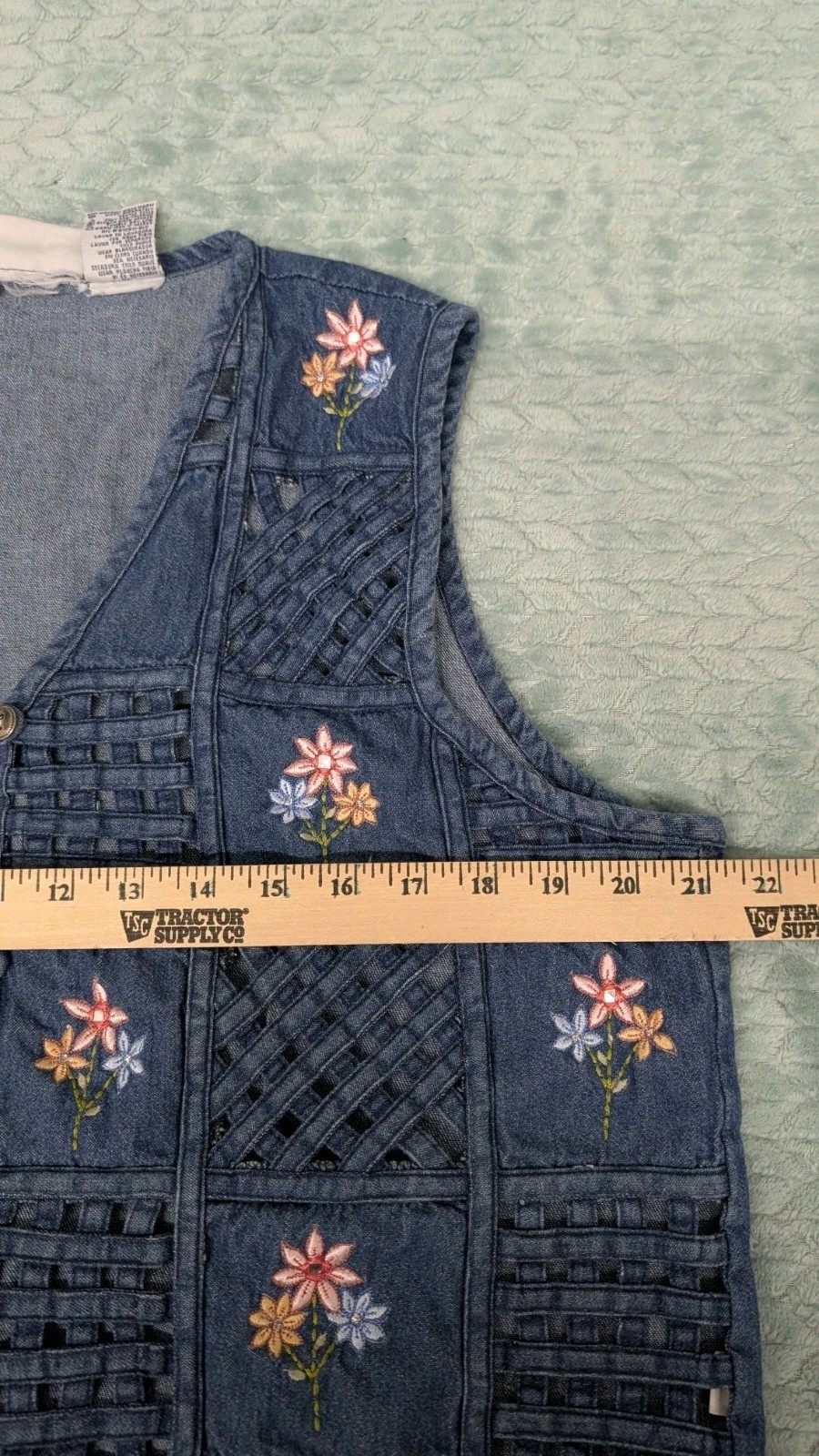 Vintage Bobbie Brooks Basket Weave Floral Embroidered Denim Vest Size Large