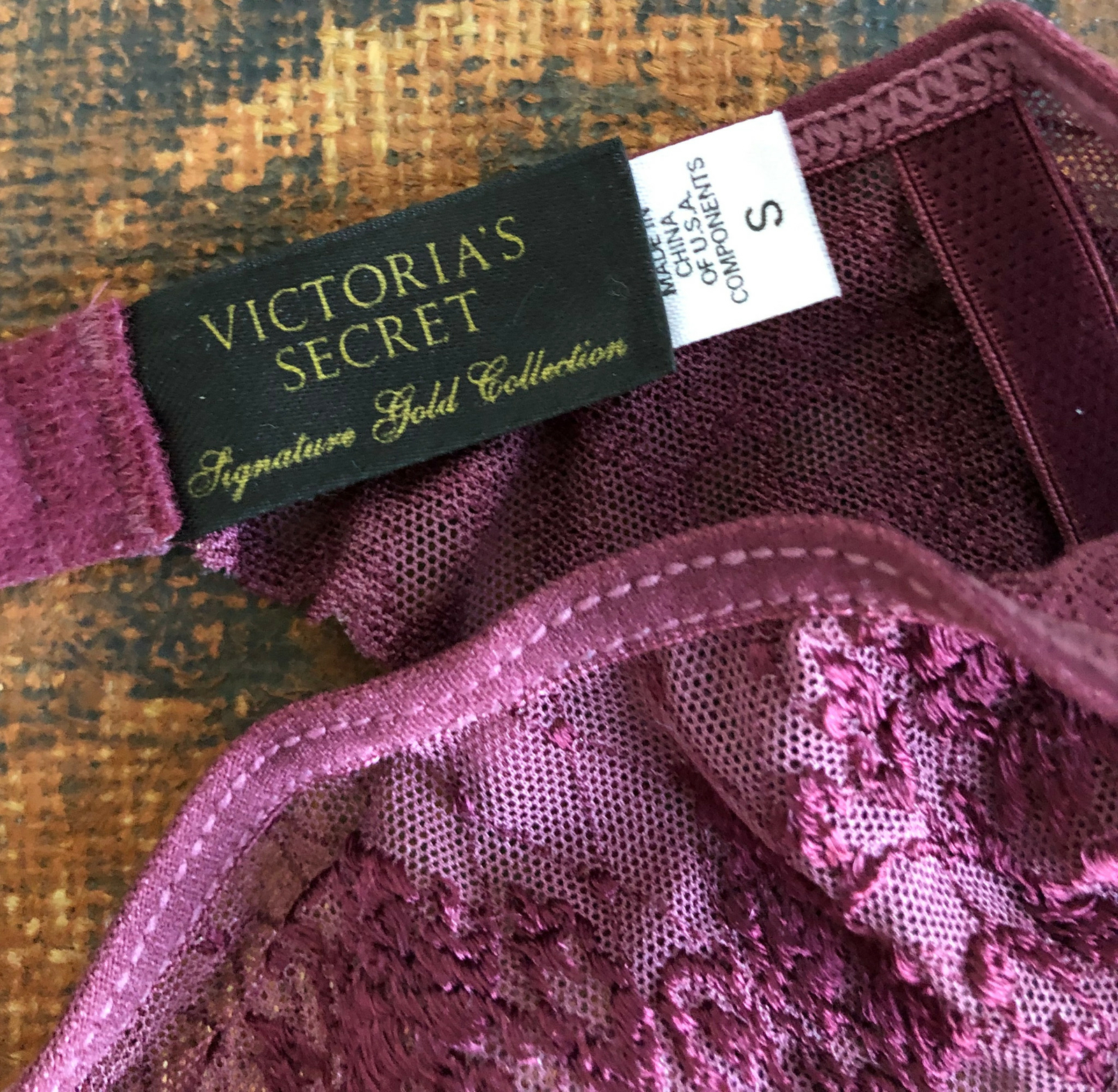 VTG NOS VICTORIA’S SECRET NWT GARTER BELT MAGENTA RED PINK LACE MESH FLORAL S