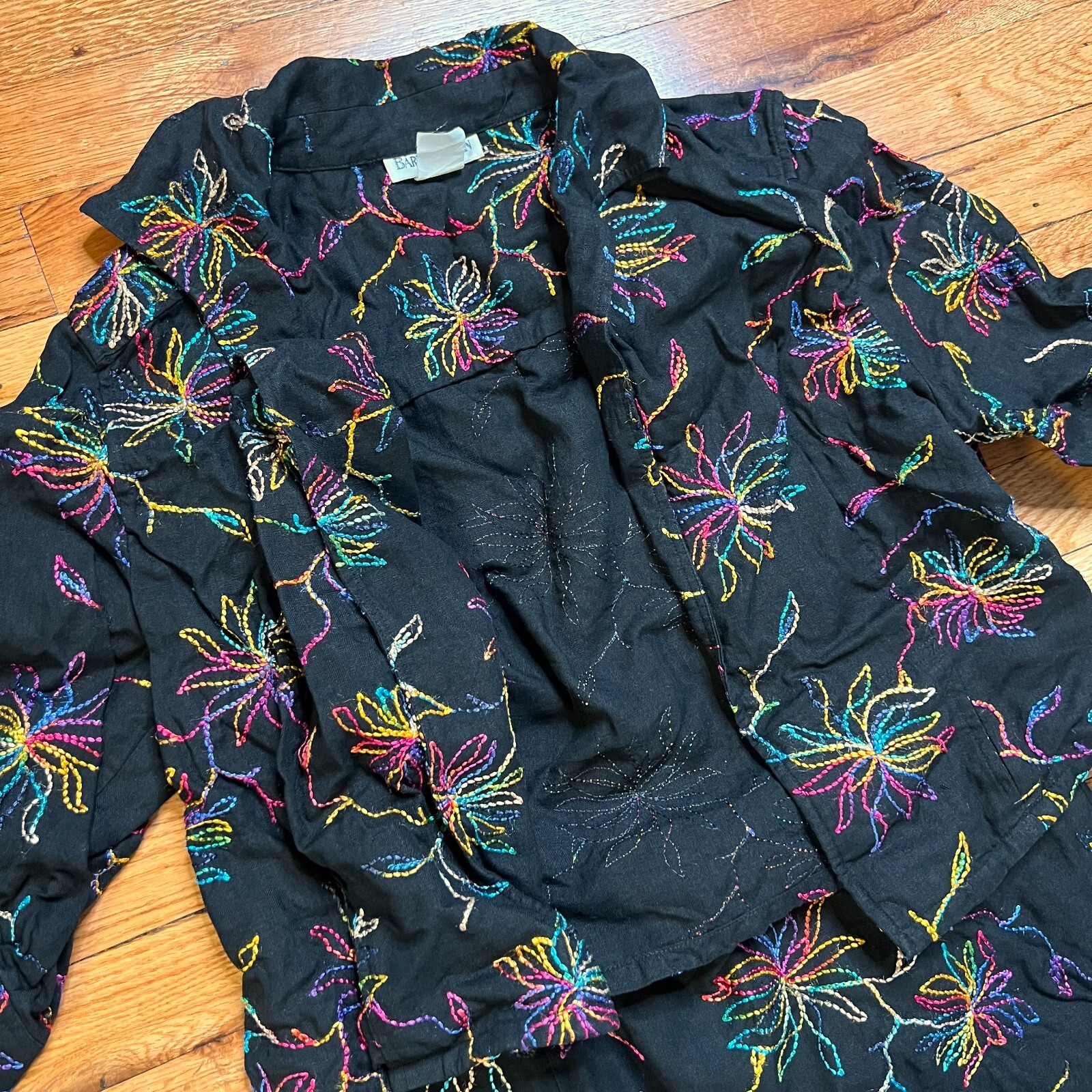 VTG Floral Skirt Suit 2-Piece Embroidered Floral Barry Bricken Sz XS No Tag