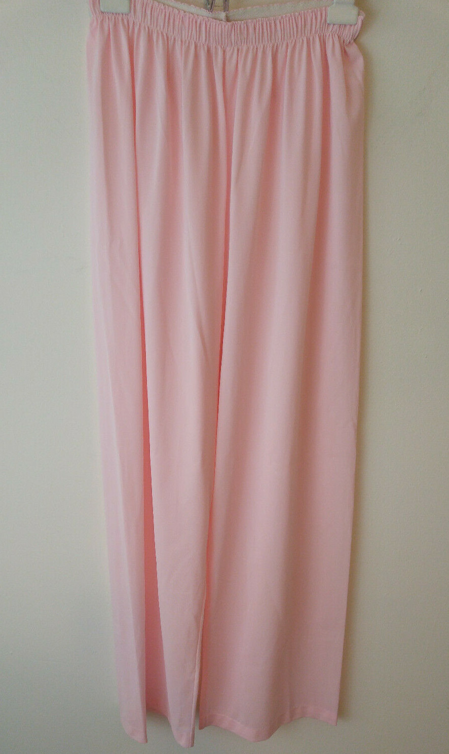 Vintage Womens Heiress Pajamas Light Pink 2 piece Set Size 36 Feminine