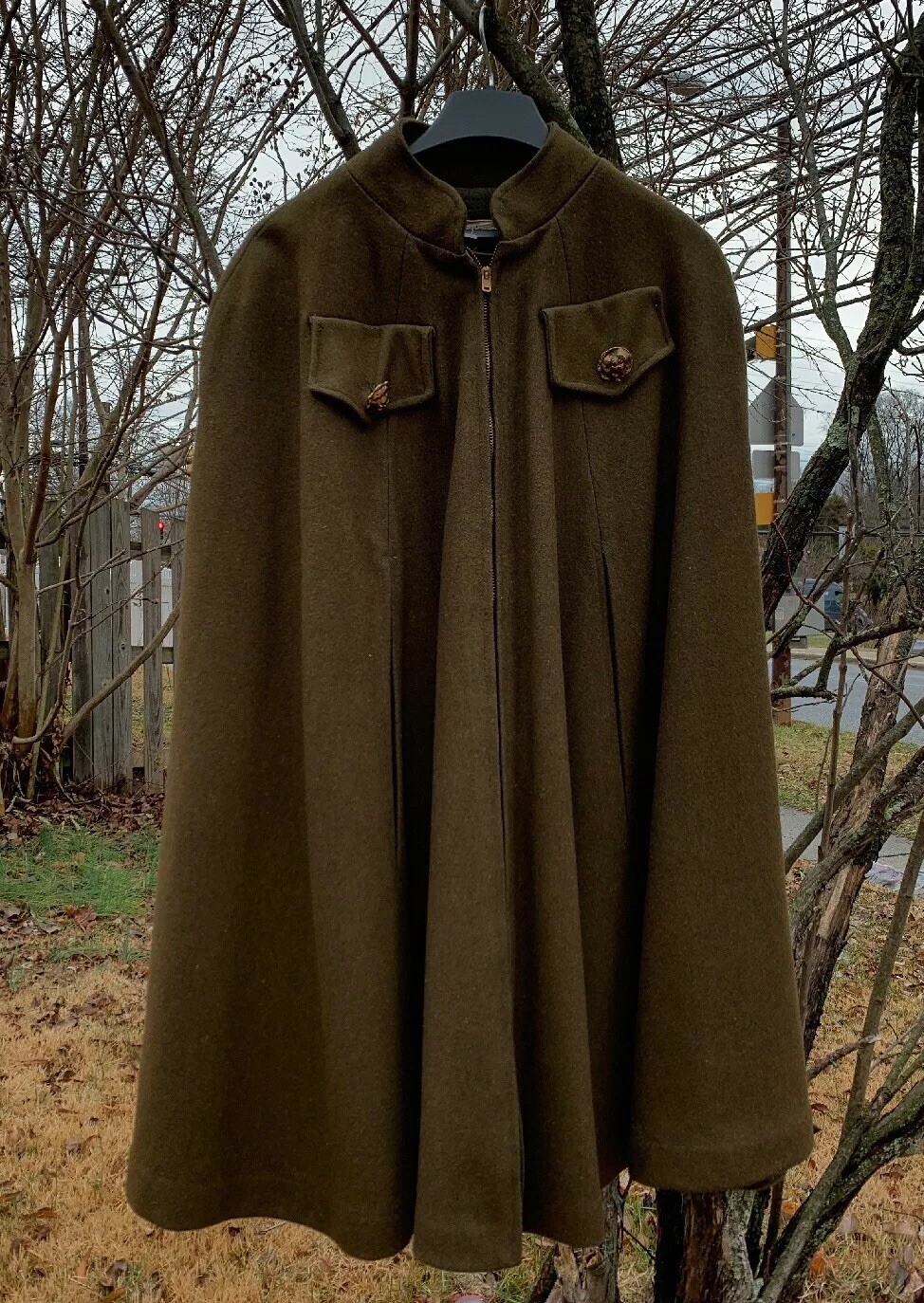 Vintage 60s Queen Of The Capes Country Place Wool Zipper Up Cape. Rare
