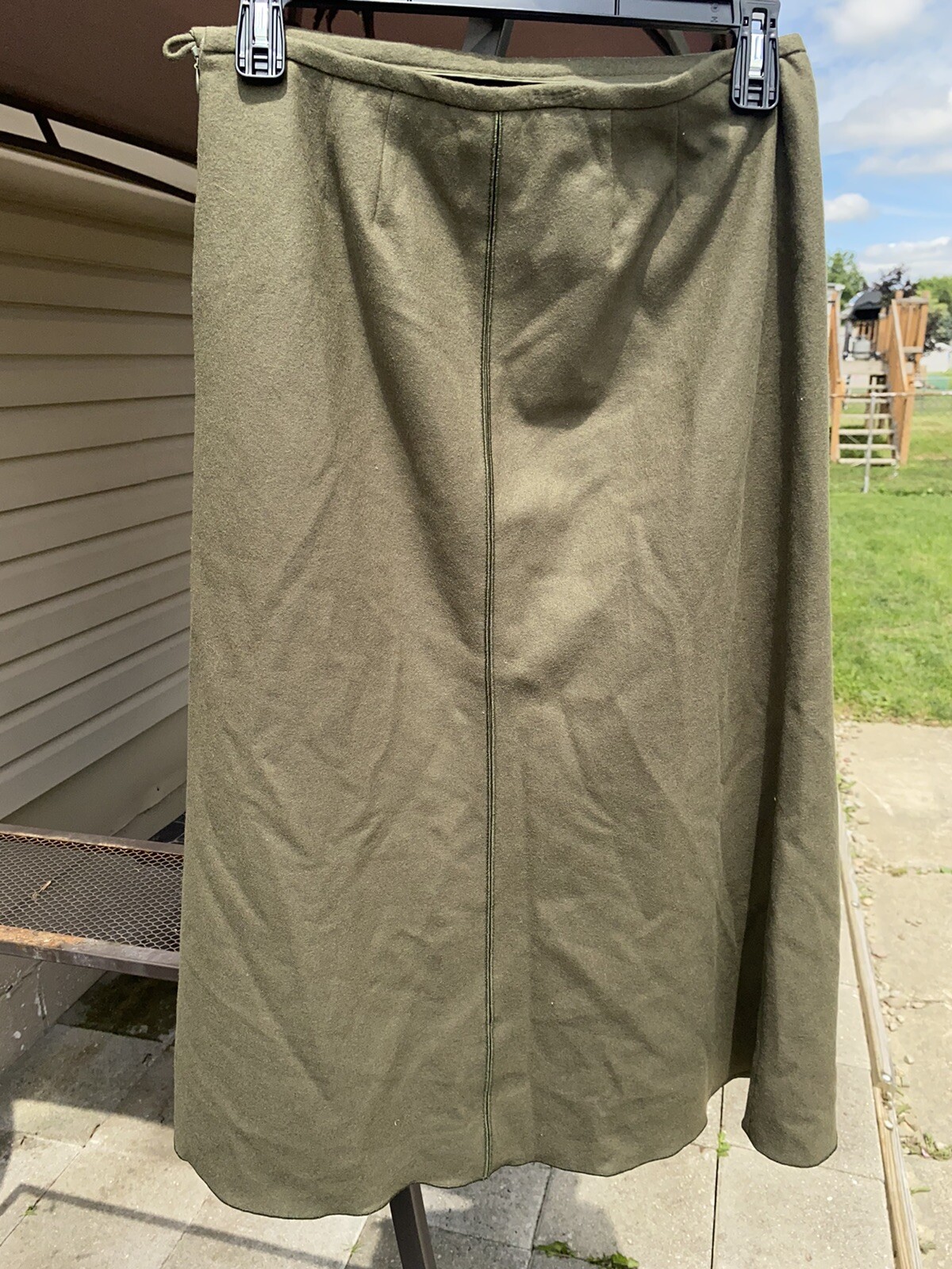 Vintage Harve Bernard Skirt Army Green Wool Long Skirt * Size 10 / 26M