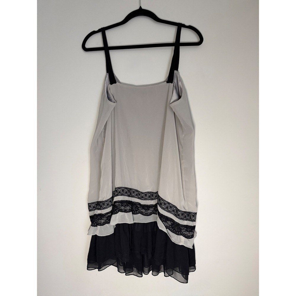 Vintage Victoria’s Secret Grey Black Lace Trim Ruffle Slip Dress Chemise L