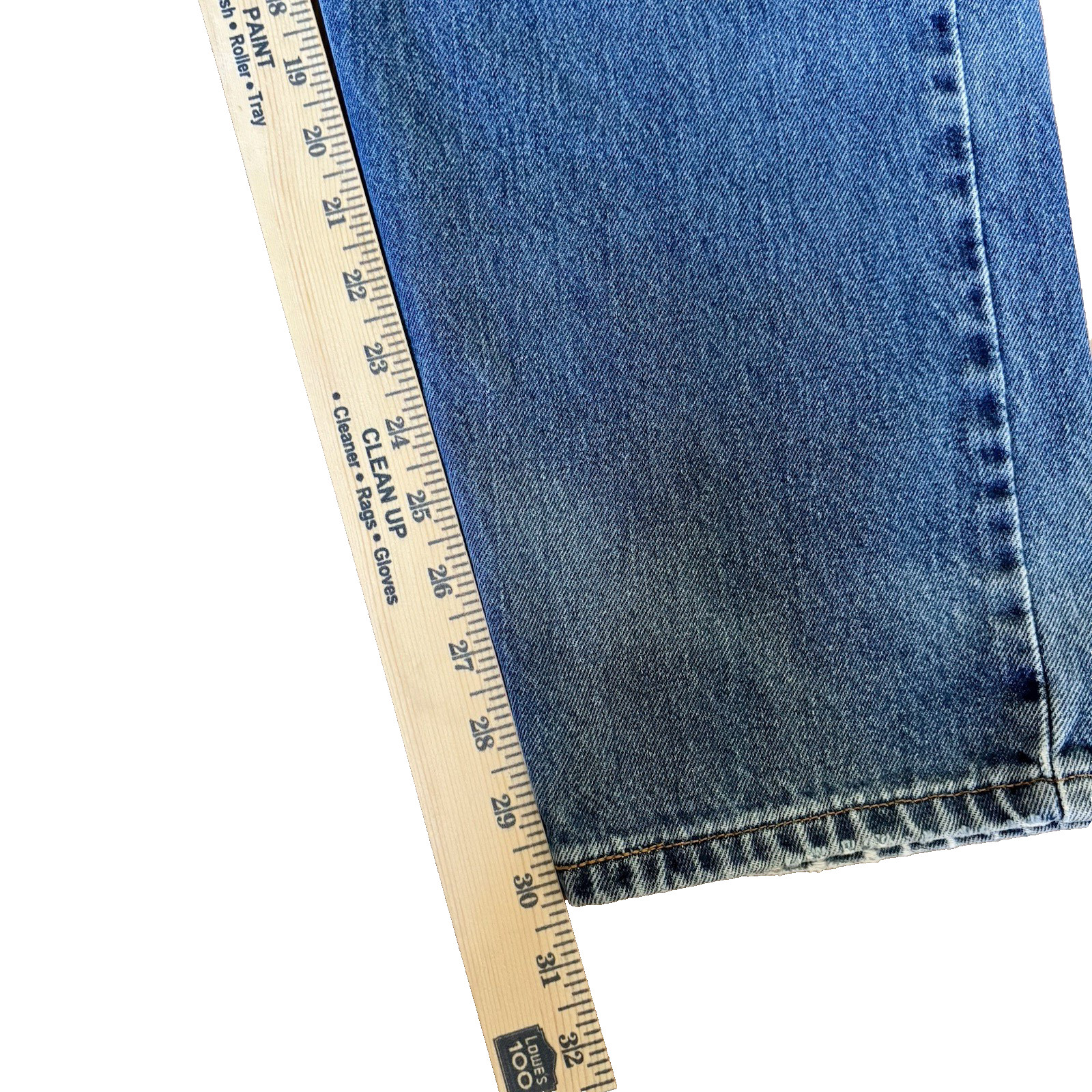 VTG Levi’s 560 90s Loose Fit Straight Women’s Sz 32×30 Med Wash Made in USA