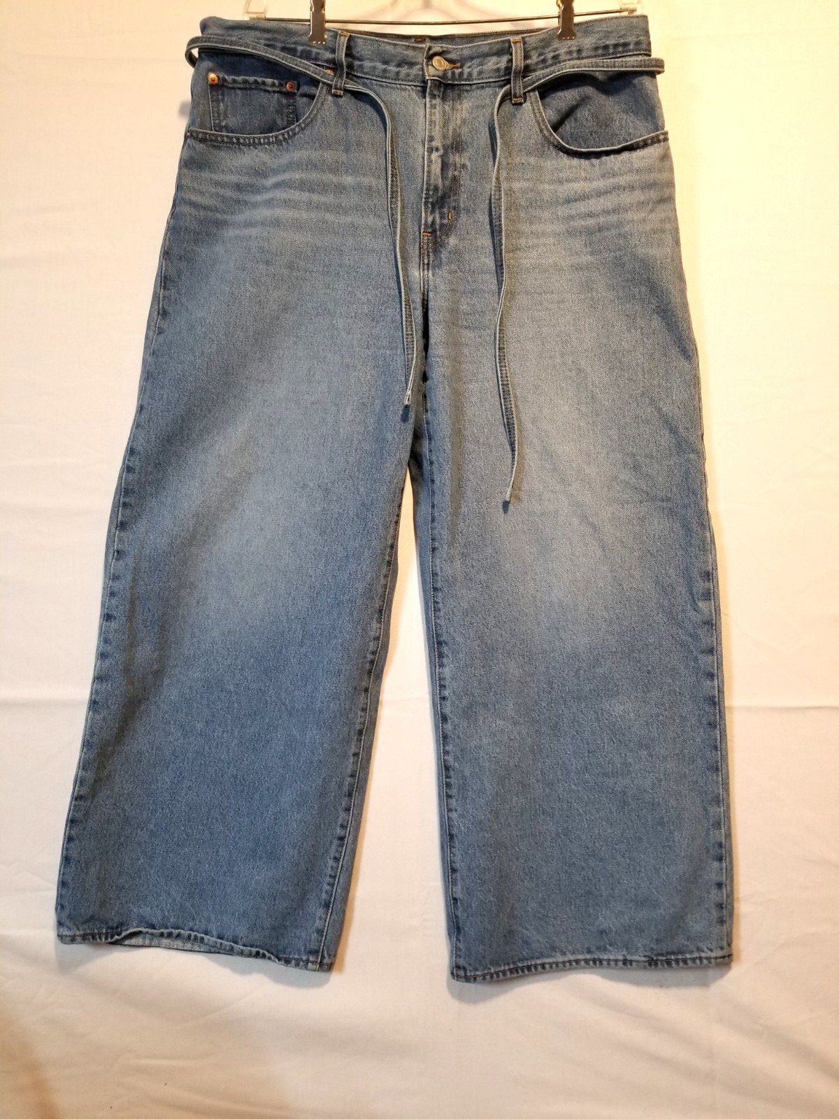 LEVIS XL Straight Womens 33×31 Blue Denim Jeans Y2K Relaxed Fit Classic Baggy