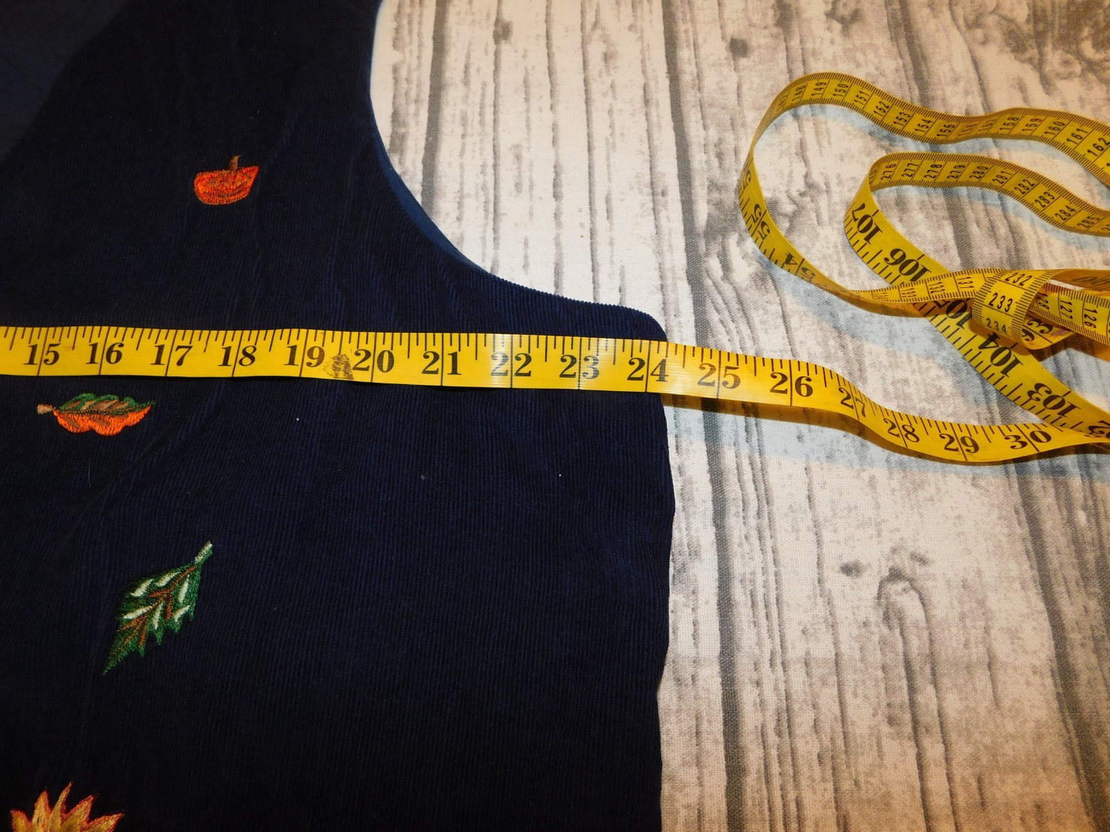 VTG 90s VICTORIA JONES EMBROIDERED VEST FALL HARVEST SCARECROW TEACHER WOMAN 18
