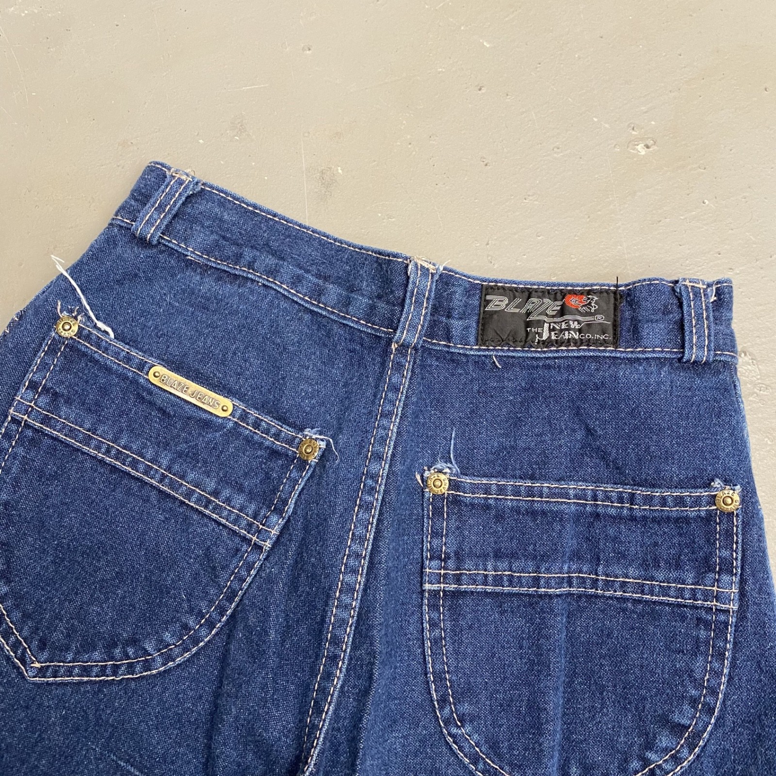 1980s Blaze Women’s Vintage Jeans 22×31