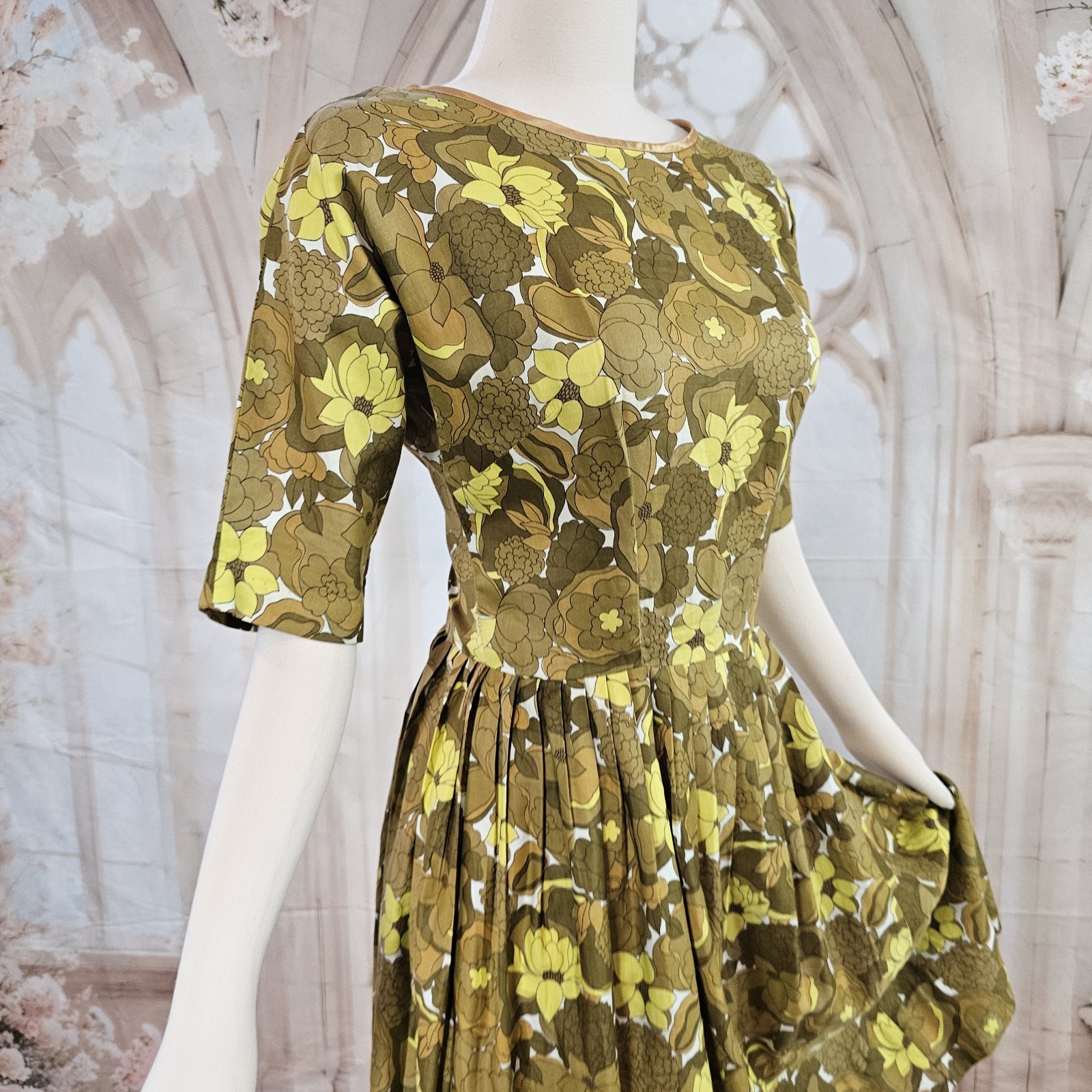 Vintage 1960’s Dress Mod Swing Half Sleeve Fit and Flare Bohemian Mustard Floral