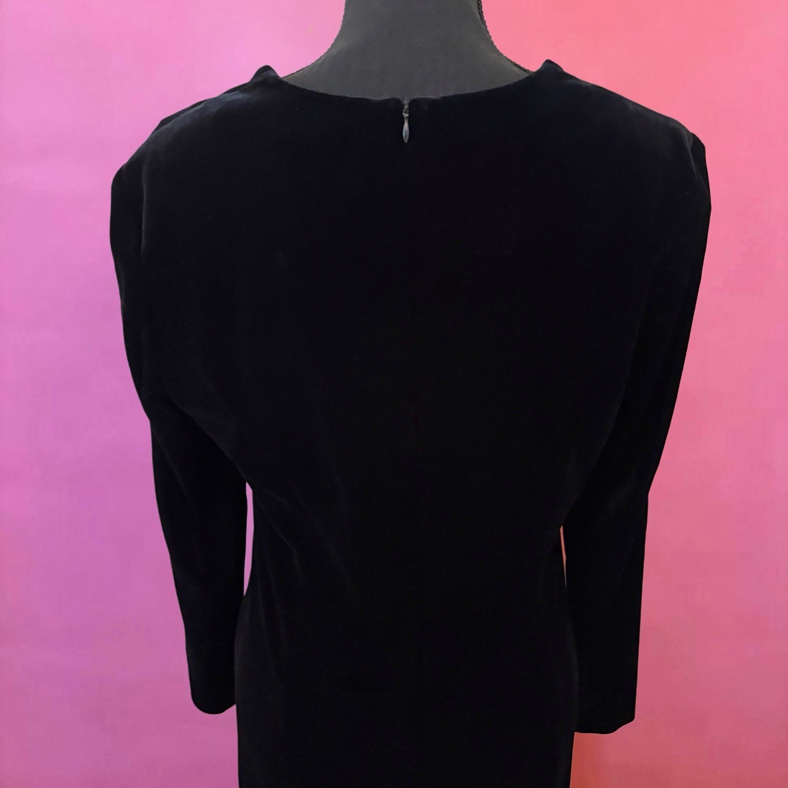 Vintage 80s Jessica Howard Goth Black Velvet Dress Sweetheart Neckline 12P