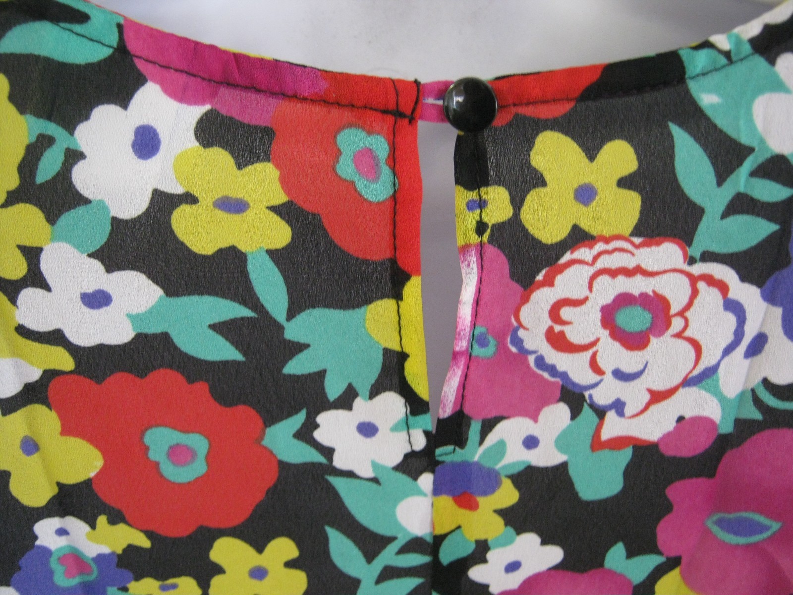 VTG 80’s Bedford Fair Top Size 6P 6 Petite Collarless Floral Print Sheer Blouse