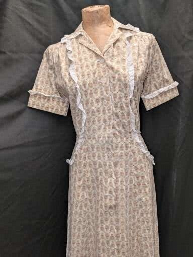 Vtg. 50s Pale Tan White Orange Cotton Button Front Day Dress S/M