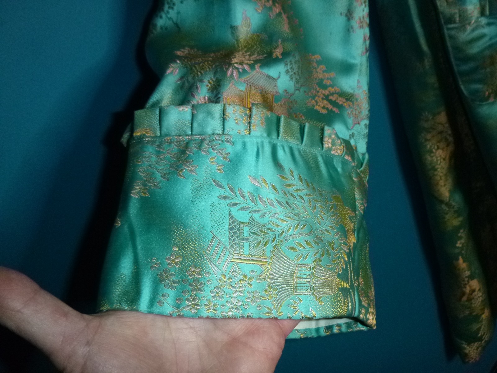 Vtg 40s 50s Aqua & Gold Satin Brocade Robe Dressing Gown Asian Motif Sz S/M