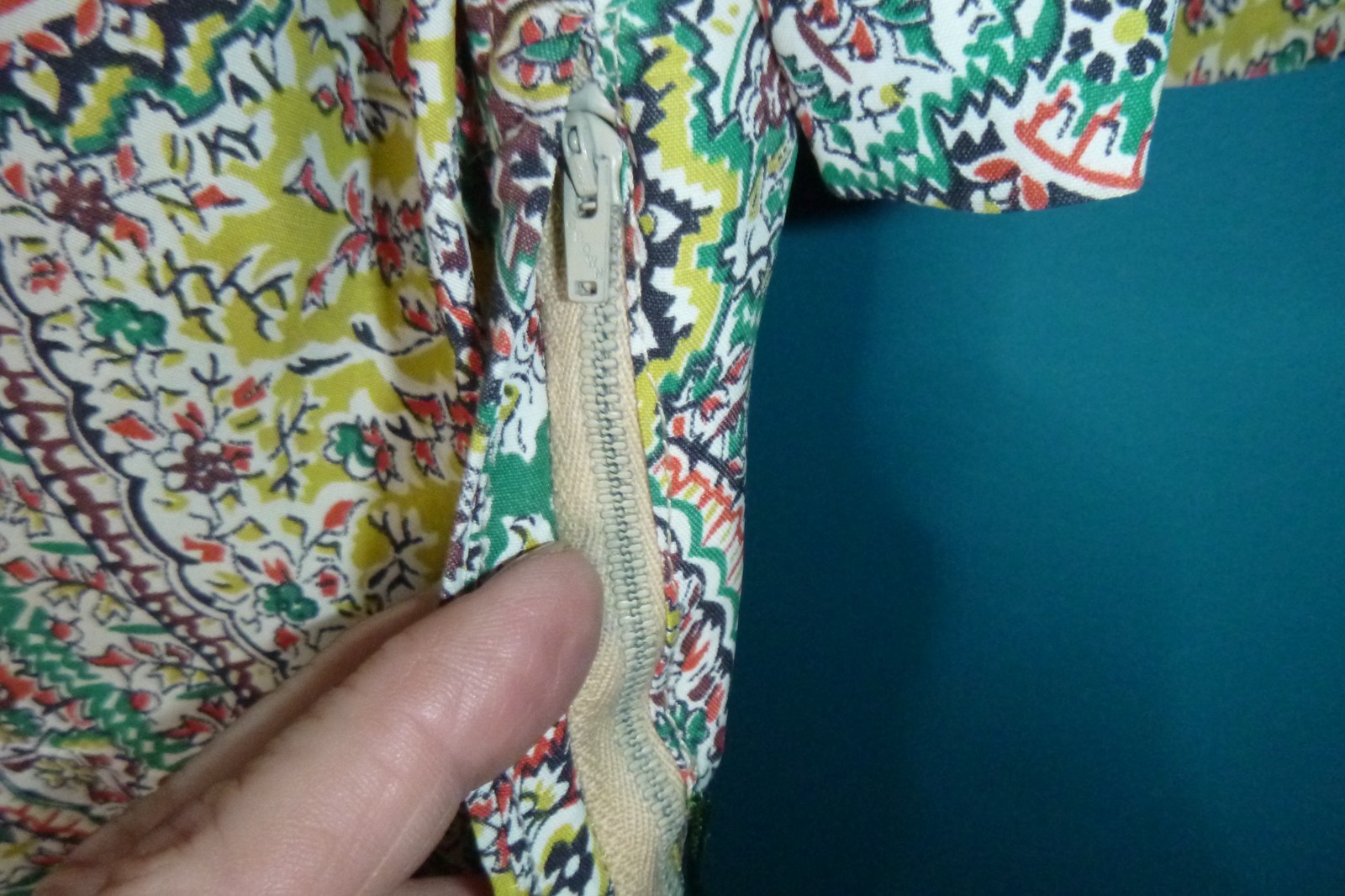Vtg 40s 50s Georgiana Frocks Rayon Dress Paisley Green Red VOLUP Sz XL