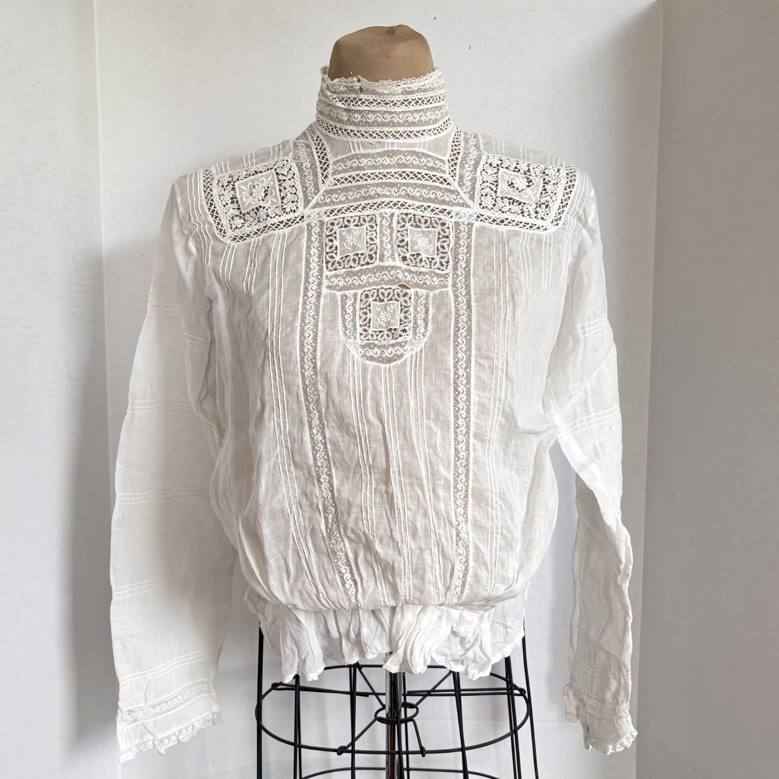 Antique Edwardian Lace Eyelet Shirtwaist Blouse 1900s 1890s Cotton Summer Bridal