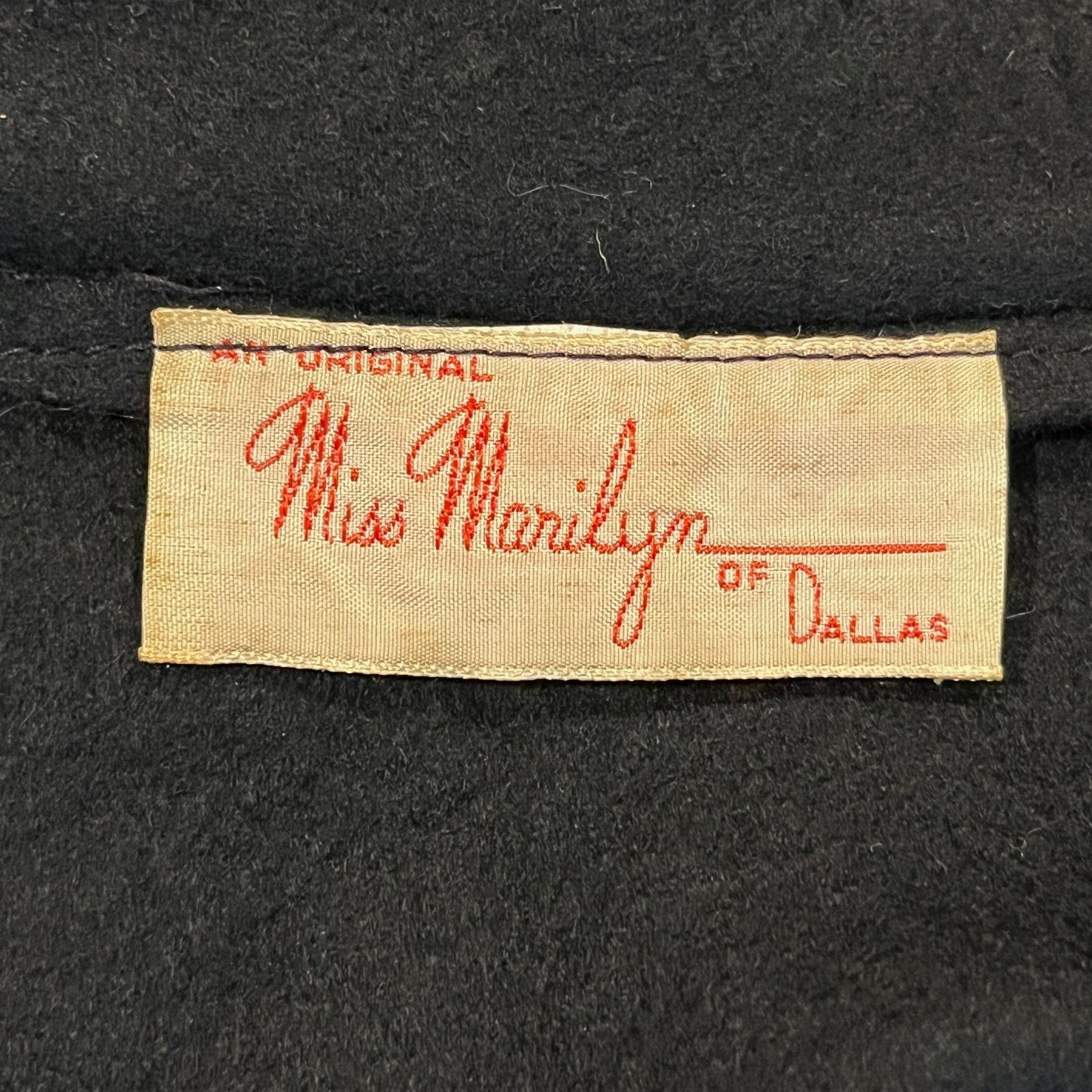 VTG 50s Miss Marilyn Dallas Black Circle Skirt Gold Embroider Applique 24″ Waist
