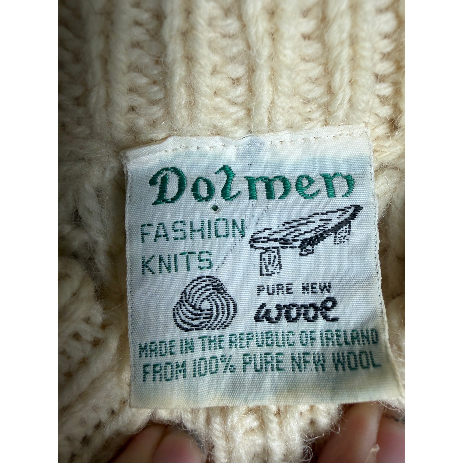 Vintage Dolmen Irish Aran Cable Knit Sweater 100% Pure Wool Cream Unisex M