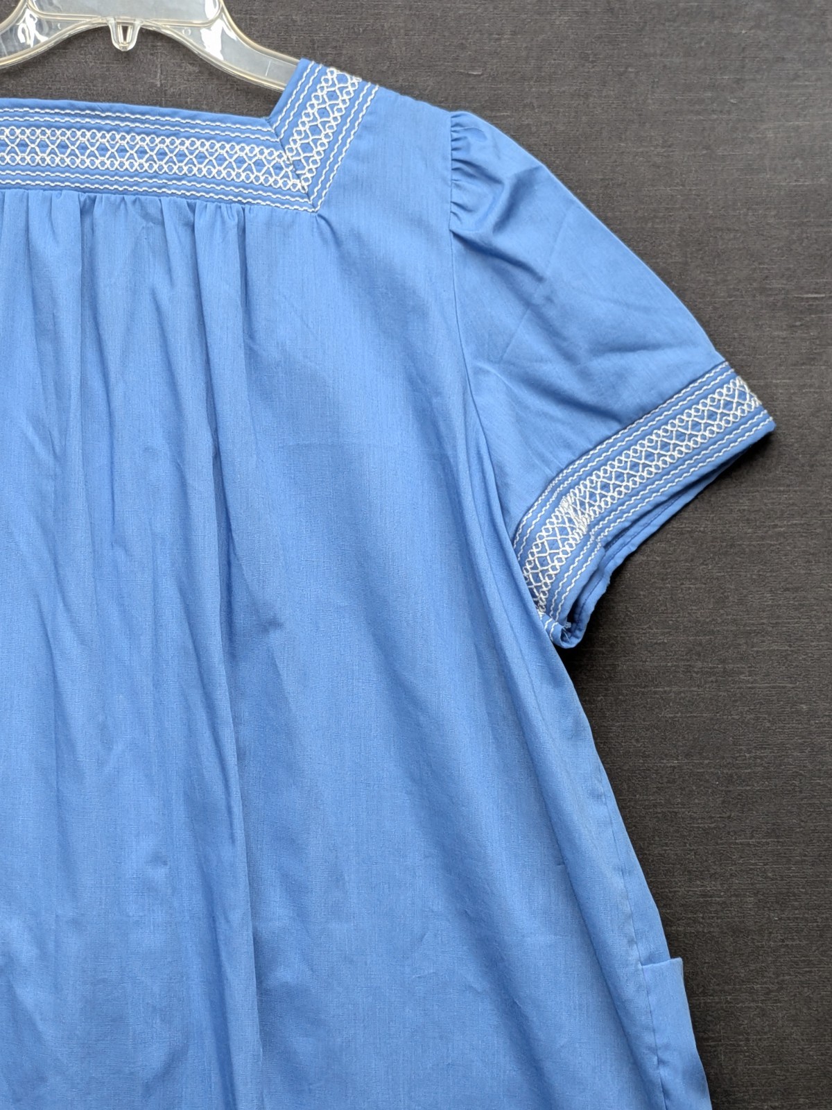 Vintage Cottage Core Housecoat Lara Dee Embroidered Granny Grandma Core 2XL
