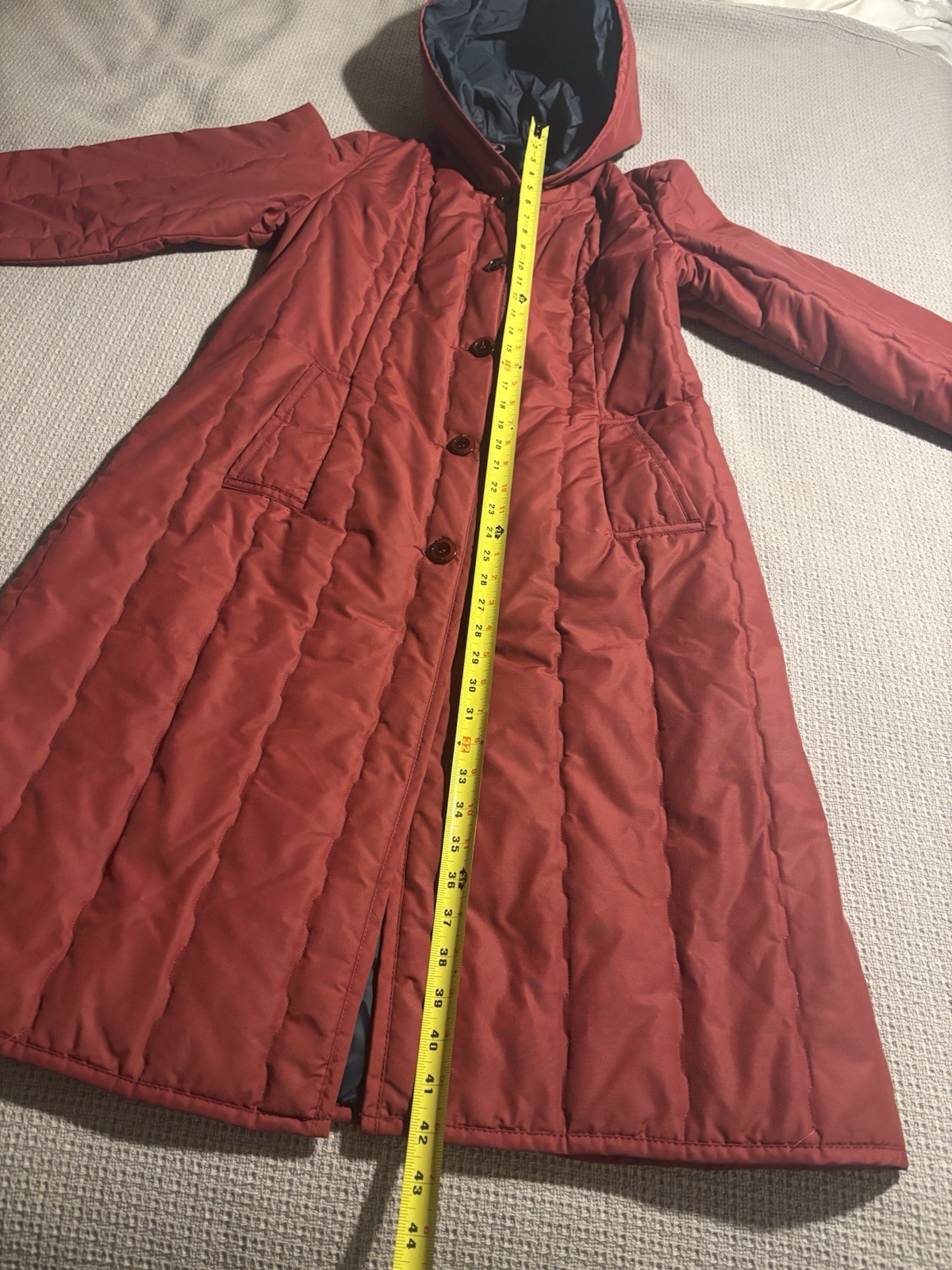 Vtg White Bear Of St Paul Red Women’s Winter Coat Button Up With Blue Lining