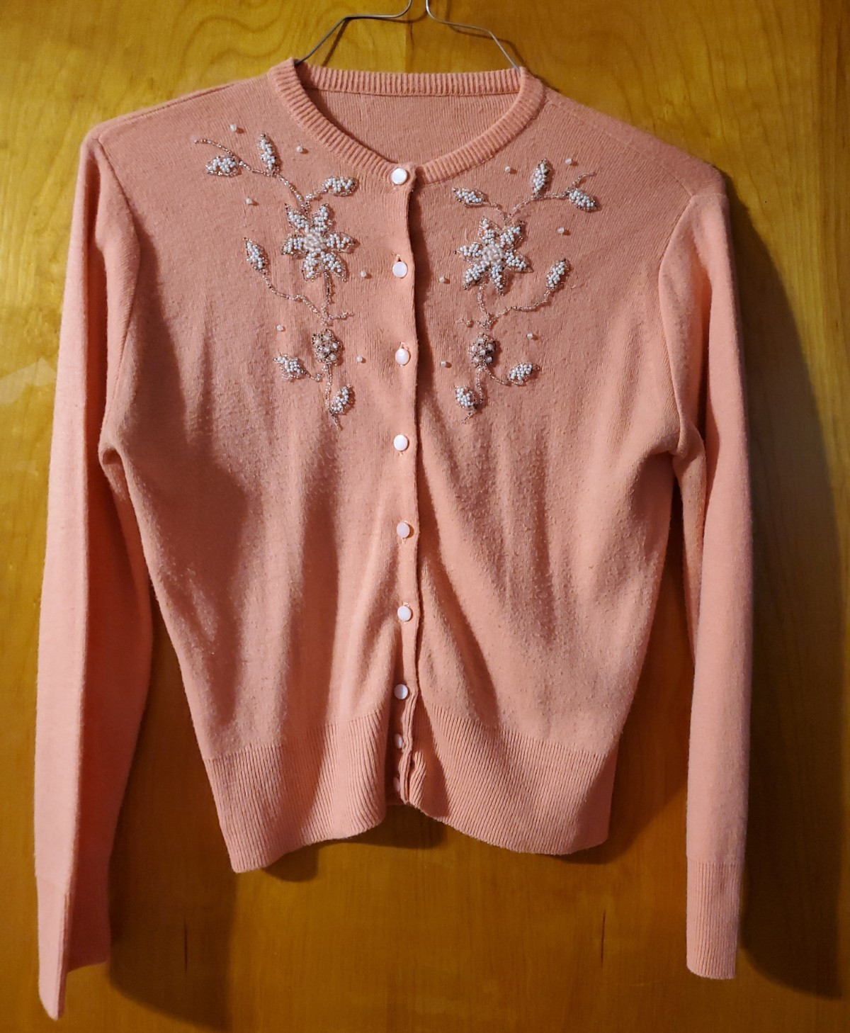 Vintage 1950s Floral Beaded Cardigan, Coral Pink MCM rockabilly VLV