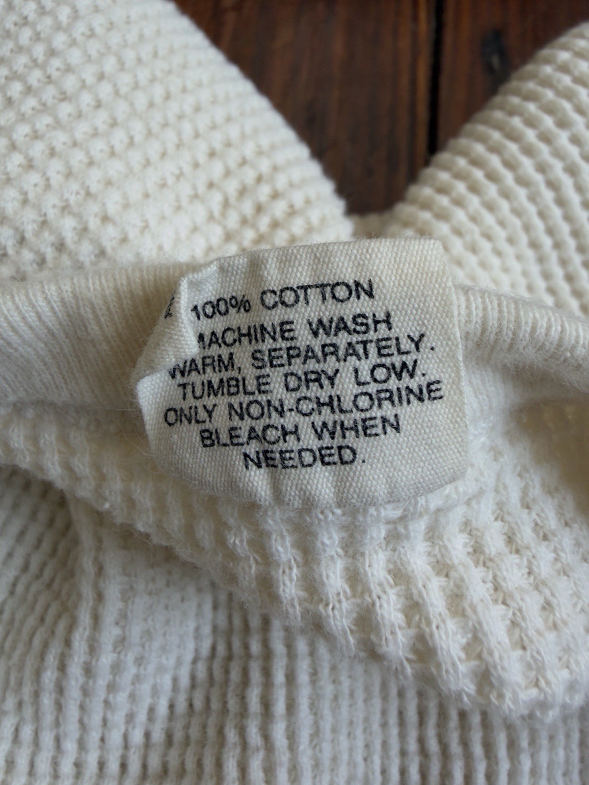 Vintage Northwest Territory off white waffle thermal top 100% cotton cropped