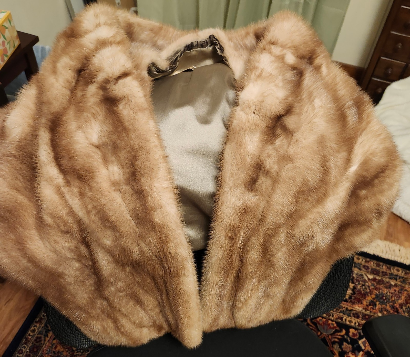 Vintage Autumn Haze Emba Mink Coat Portrait Collar Mid Century Fur Wrap