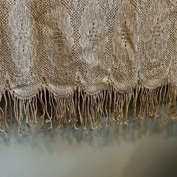 ONYX NITE Wendye Chaitin Vintage Gold Beige Lace Evening Dress with Fringe Trim
