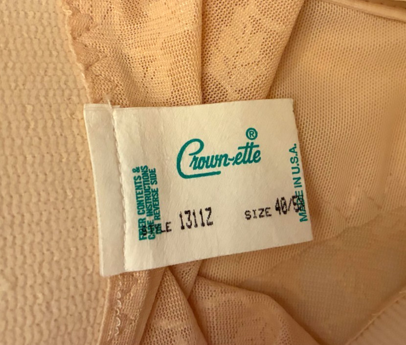 Vintage CROWN-ETTE GIRDLE BRIEF Size 40 5x NUDE Beige Zipper SHEER LACE Sissy