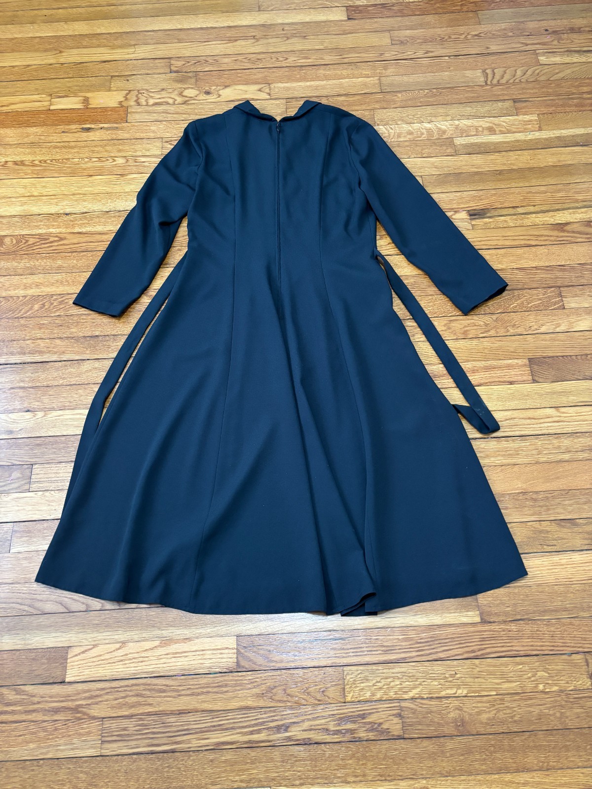 Vintage Leslie Fay Womens Dress Sz 12 Black Long Sleeve Modest Embroidered Belt
