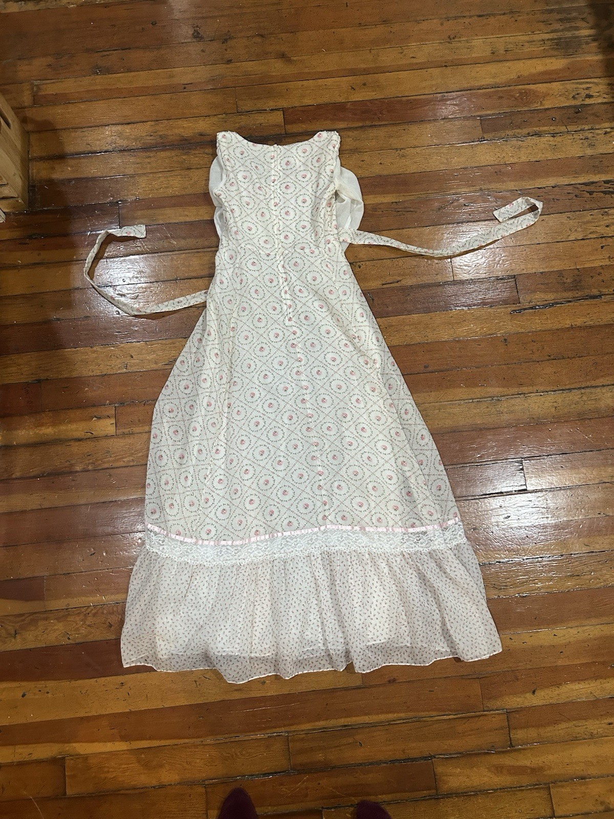 Vintage 1970s Prairie Lace Trim Floral Dress White Pink Green Size 8